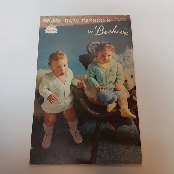 Set of 3 Vintage PATONS BEEHIVE Baby and Toddler Knitting Crochet Pattern Books - Picture 5 of 16